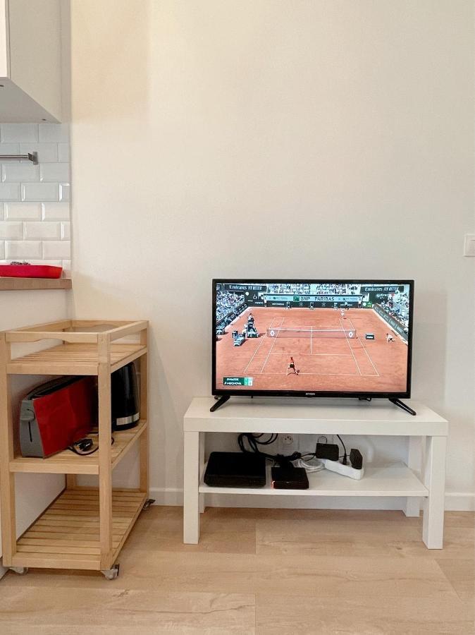 Le Nid Doux - Proche Paris & Metro Apartment วีลุชวีฟ ภายนอก รูปภาพ